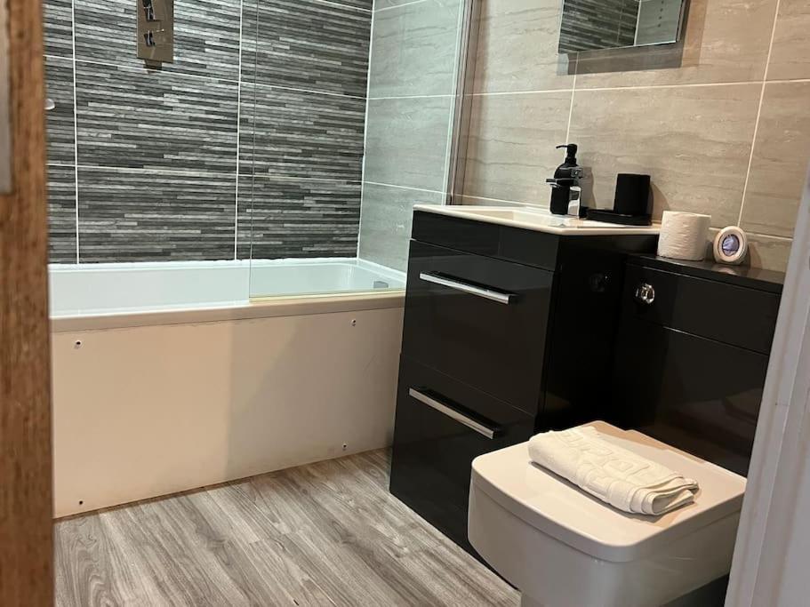 Mathew Street 1 Bed Apt Sleeps 6 Liverpool Exterior foto